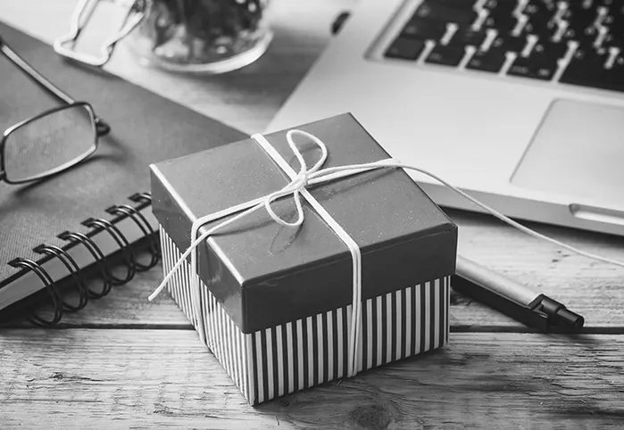 Why offer an original business gift